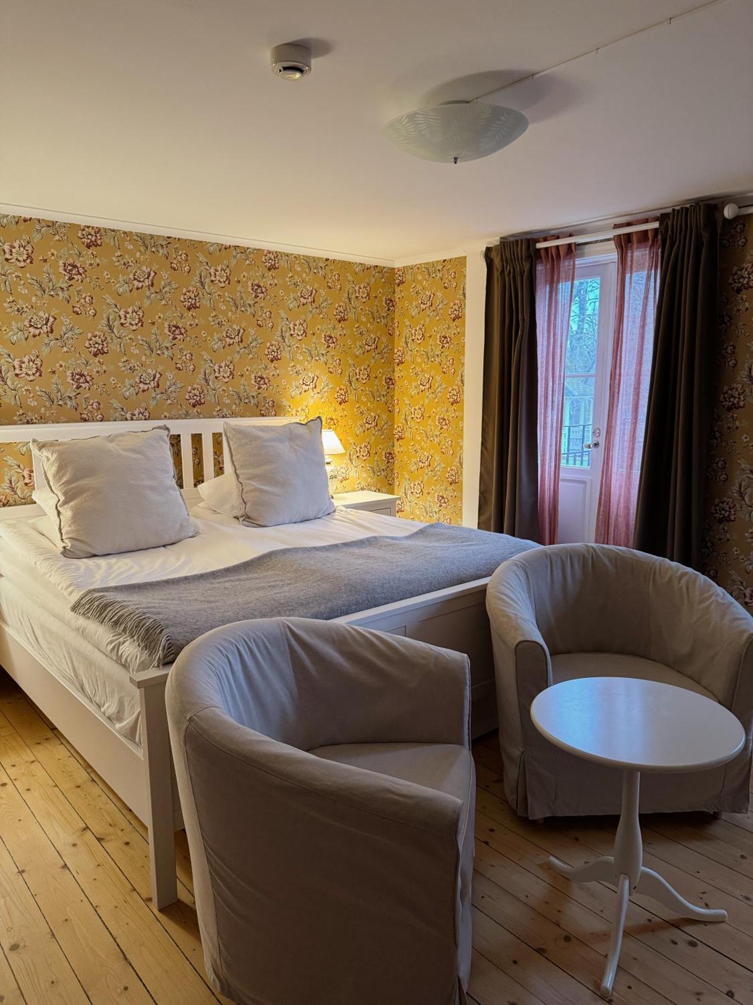 Smålandsgården Hotell Gränna Eksteriør bilde